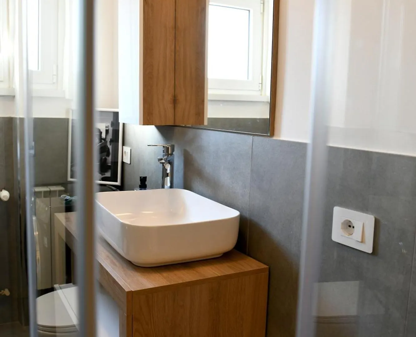 Seventh Floor 5 Min From San Siro location